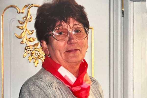 Na naše absolventy nezapomínáme: Eva Flousková maturovala v roce 1957