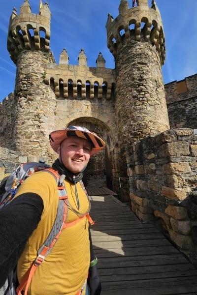 Tomáš Hofman posílá pozdravy z Camino de Santiago 