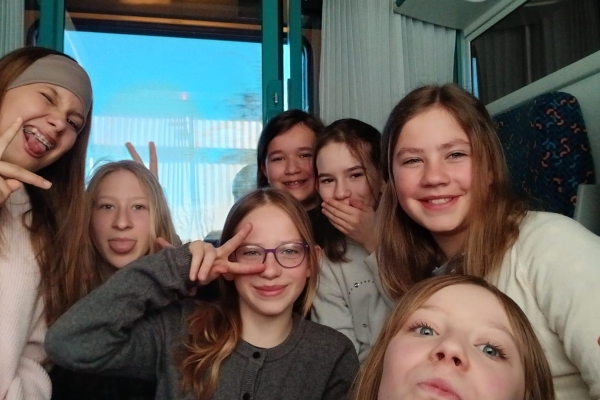 Divadlo Drak s primou 