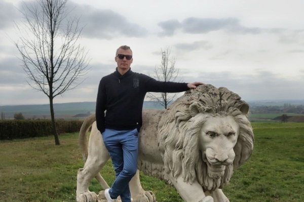 Studovali  na gymnáziu -  úspěšní absolventi - Adam Škoda je špičkovým odborníkem 